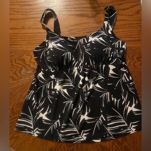 Kim Gravel Swimsuits For All scoop neck tankini set w/ bike shorts Size 10 NWOT